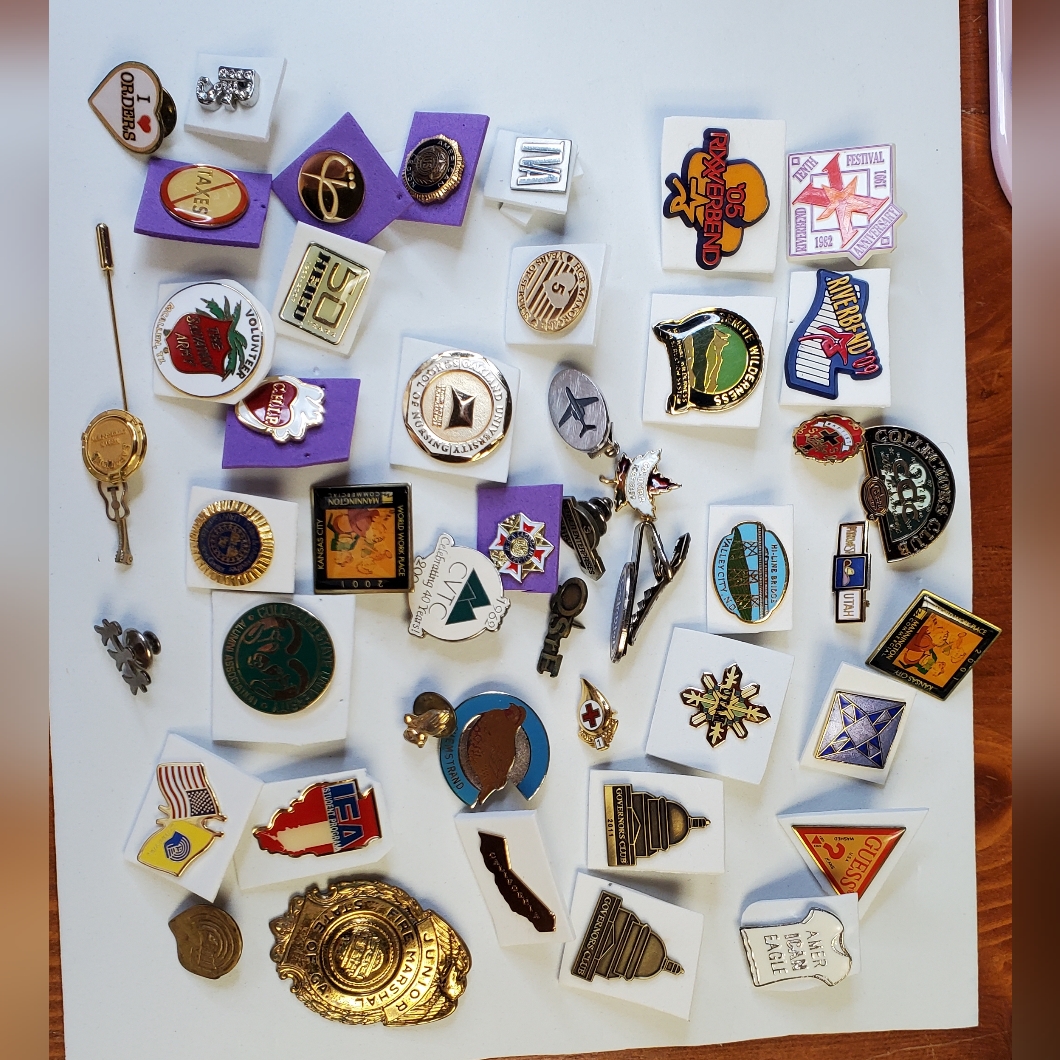 Hat Pins, Tie Tacks Lapel Pins 47 Piece Bundle Miscellaneous Tie Clips S